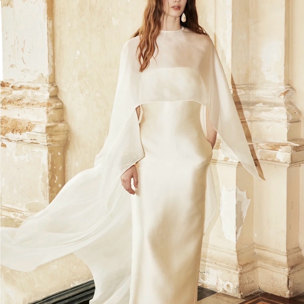 Huong Boutique Elegant Cream Dress